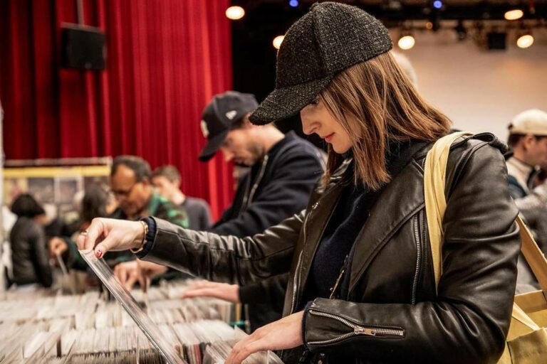 100 000 vinyles, 70 exposants et 8 DJs à la 12ème édition de Paris Loves Vinyl