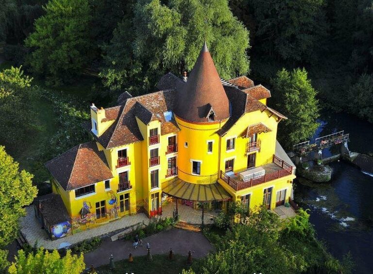 Le Moulin Jaune rouvre ses portes ce week-end, voici nos images !