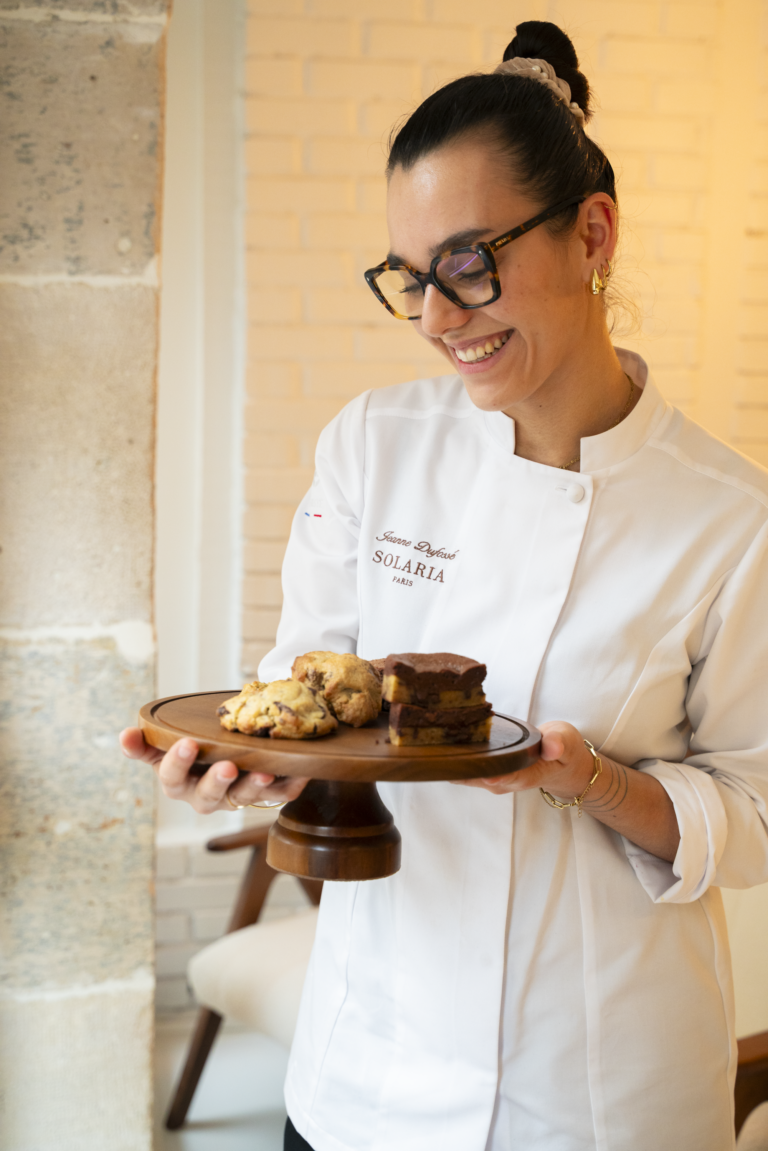SOLARIA, LA NOUVELLE ADRESSE QUI VOUS FORCE (GENTIMENT) À VOUS POSER RUE SAINT-HONORÉ